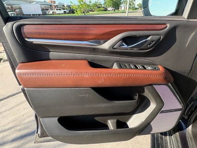 2023 GMC Yukon XL Denali Ultimate - Photo 10
