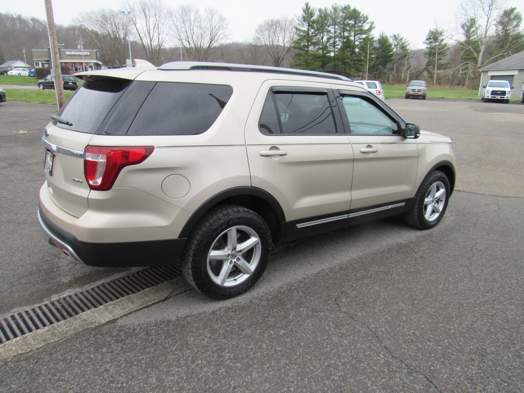 Used 2017 Ford Explorer For Sale at Corwin Ford Sales Inc. VIN