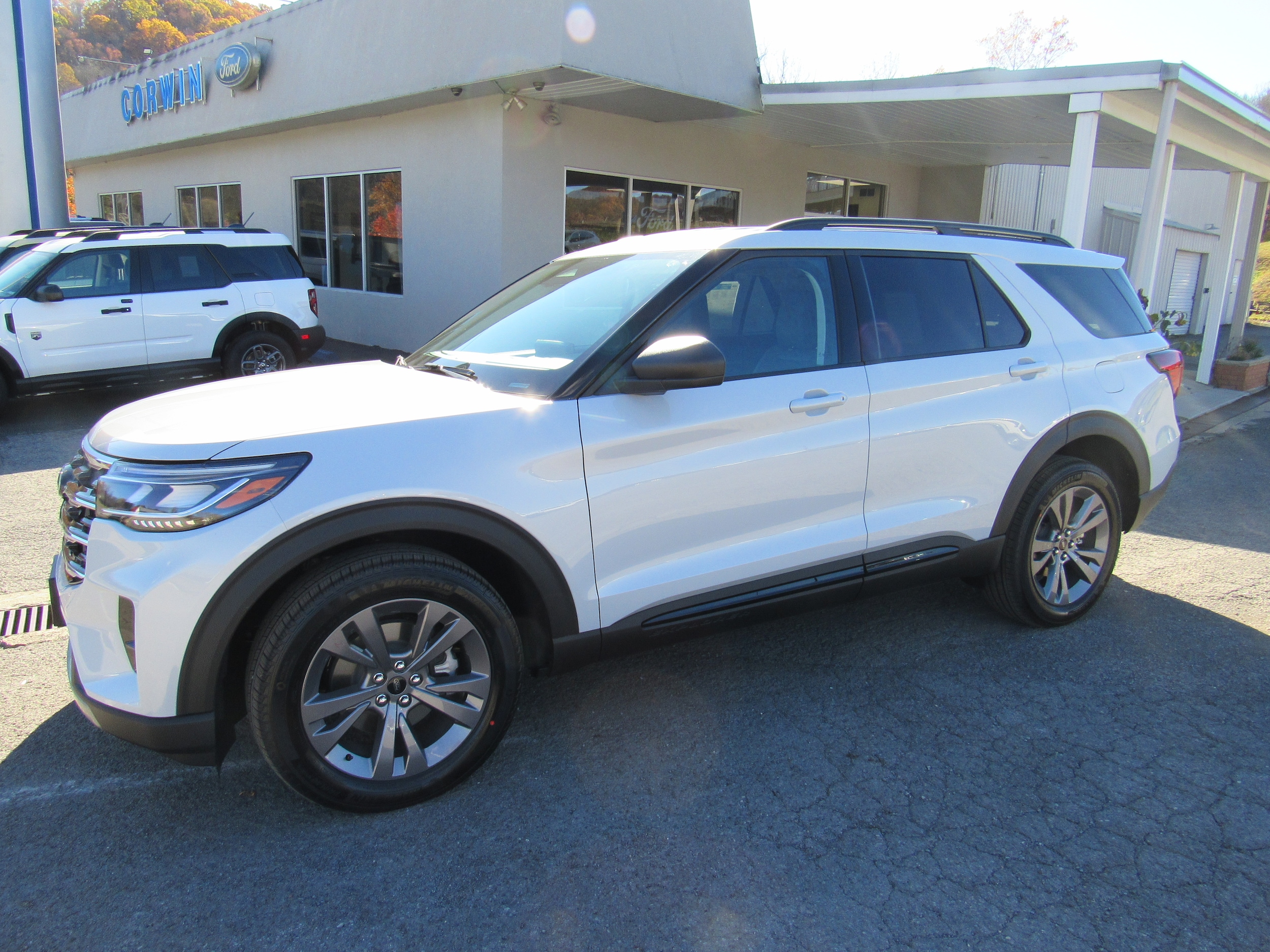 2026 Ford Explorer Active 4WD 