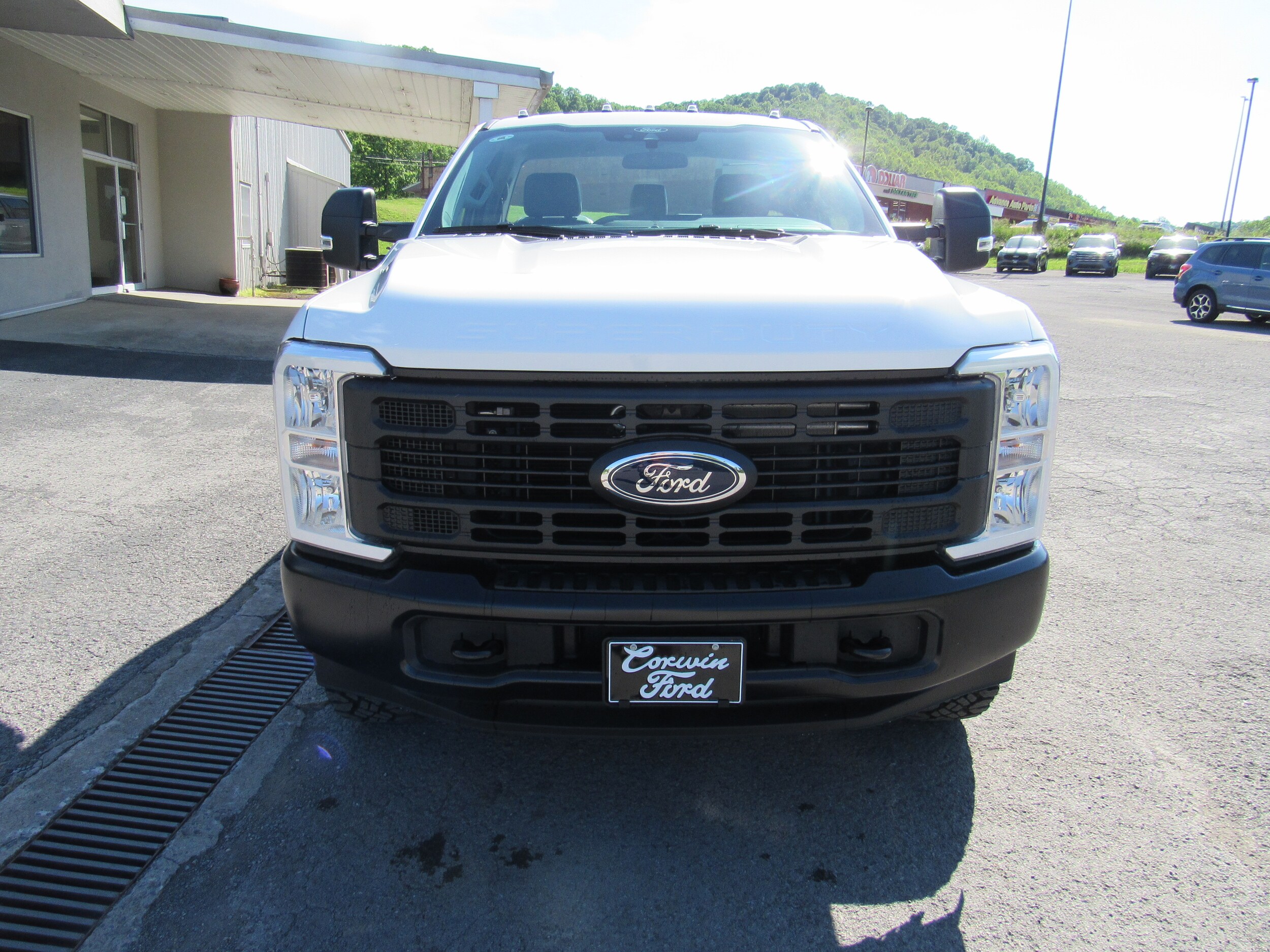 2025 Ford F-250 XL photo 3