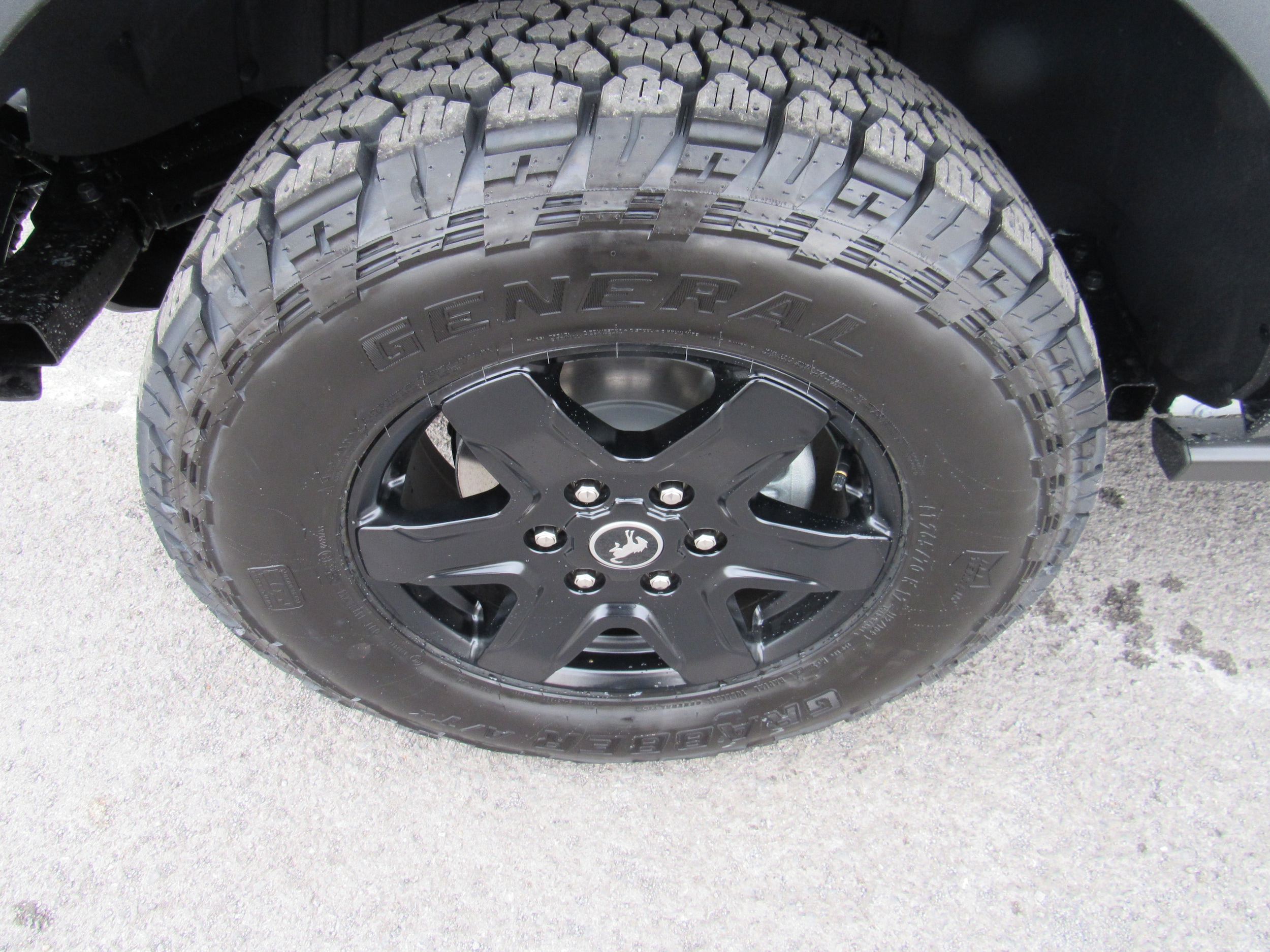 2025 Ford Bronco 4-Door Big Bend - Photo 13