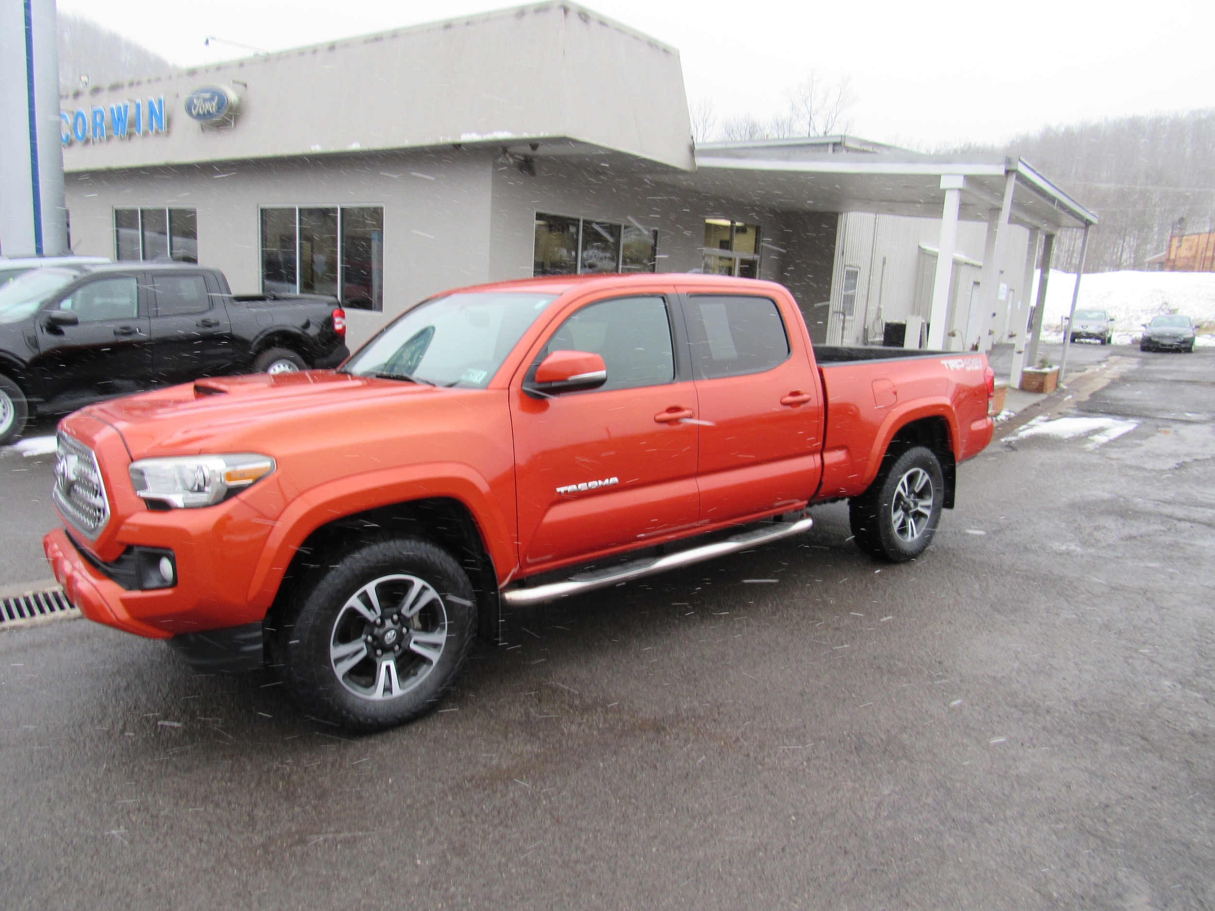 2016 Toyota Tacoma TRD Sport