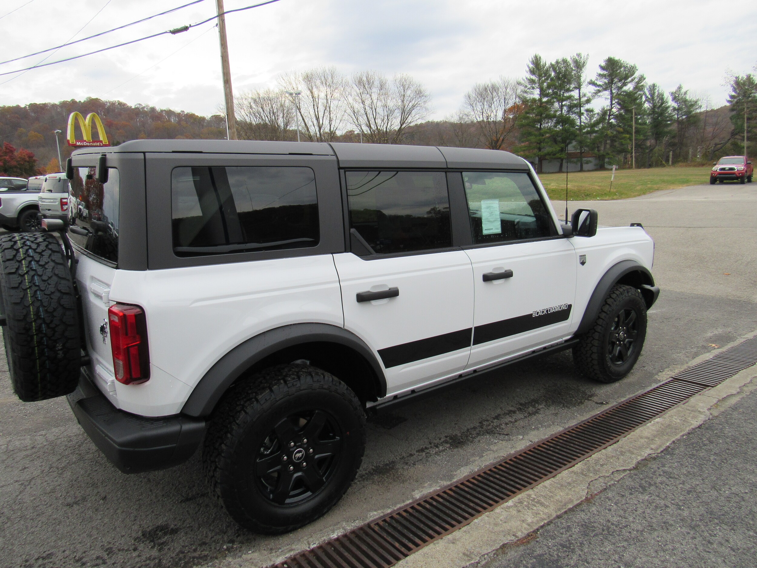 2025 Ford Bronco 4-Door Big Bend - Photo 6