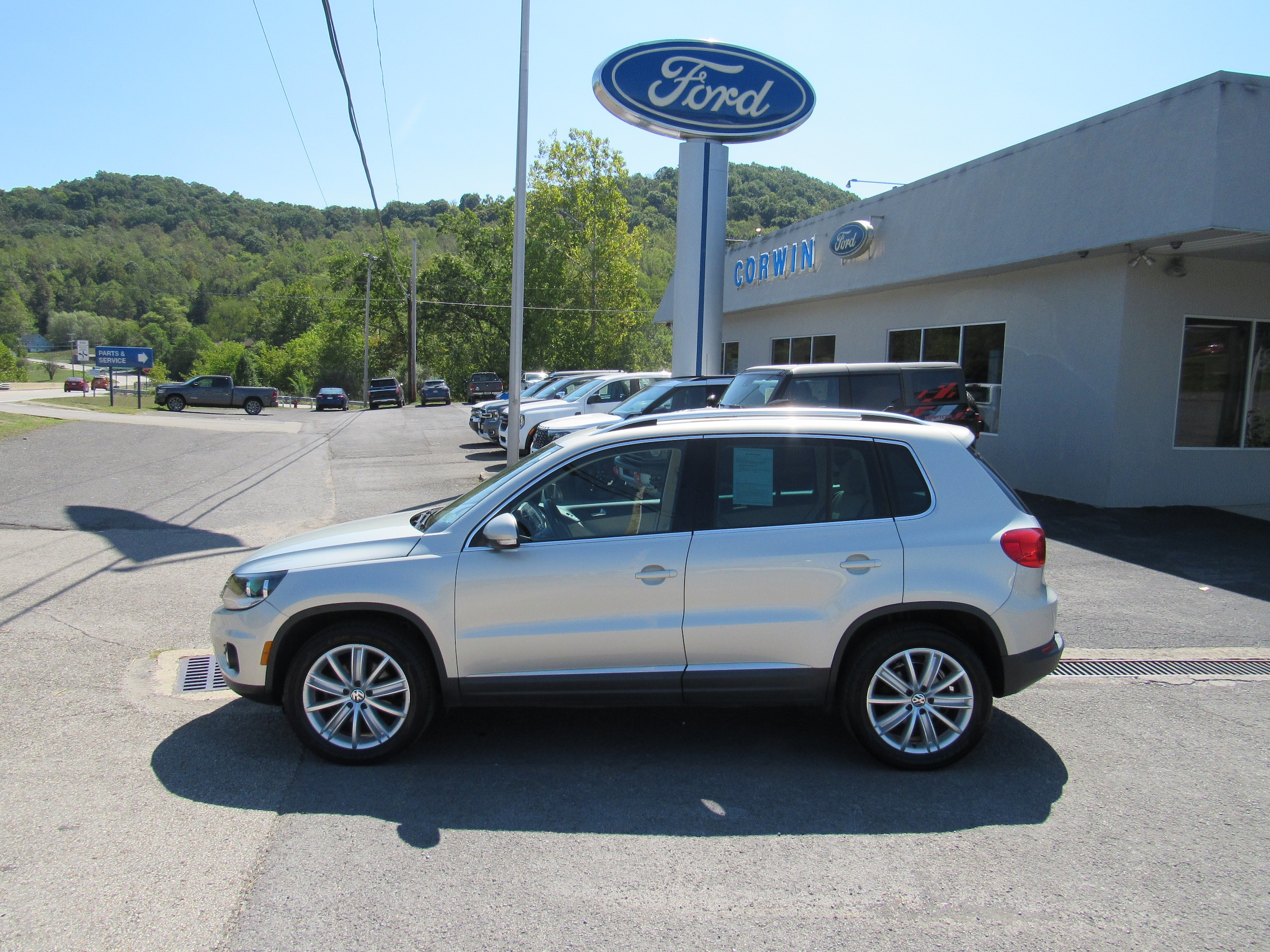 Used 2012 Volkswagen Tiguan SE with VIN WVGBV7AXXCW523148 for sale in Mannington, WV