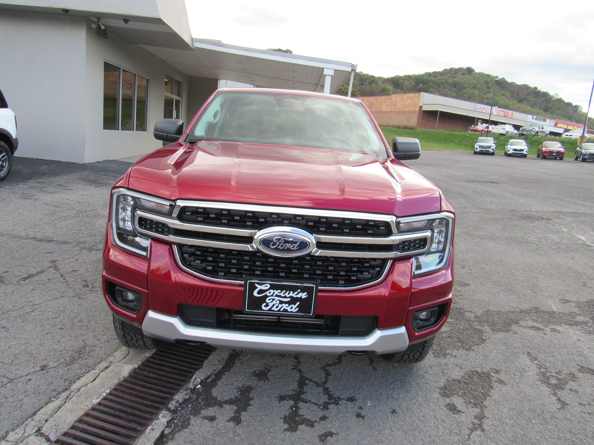 2025 Ford Ranger XLT photo 3