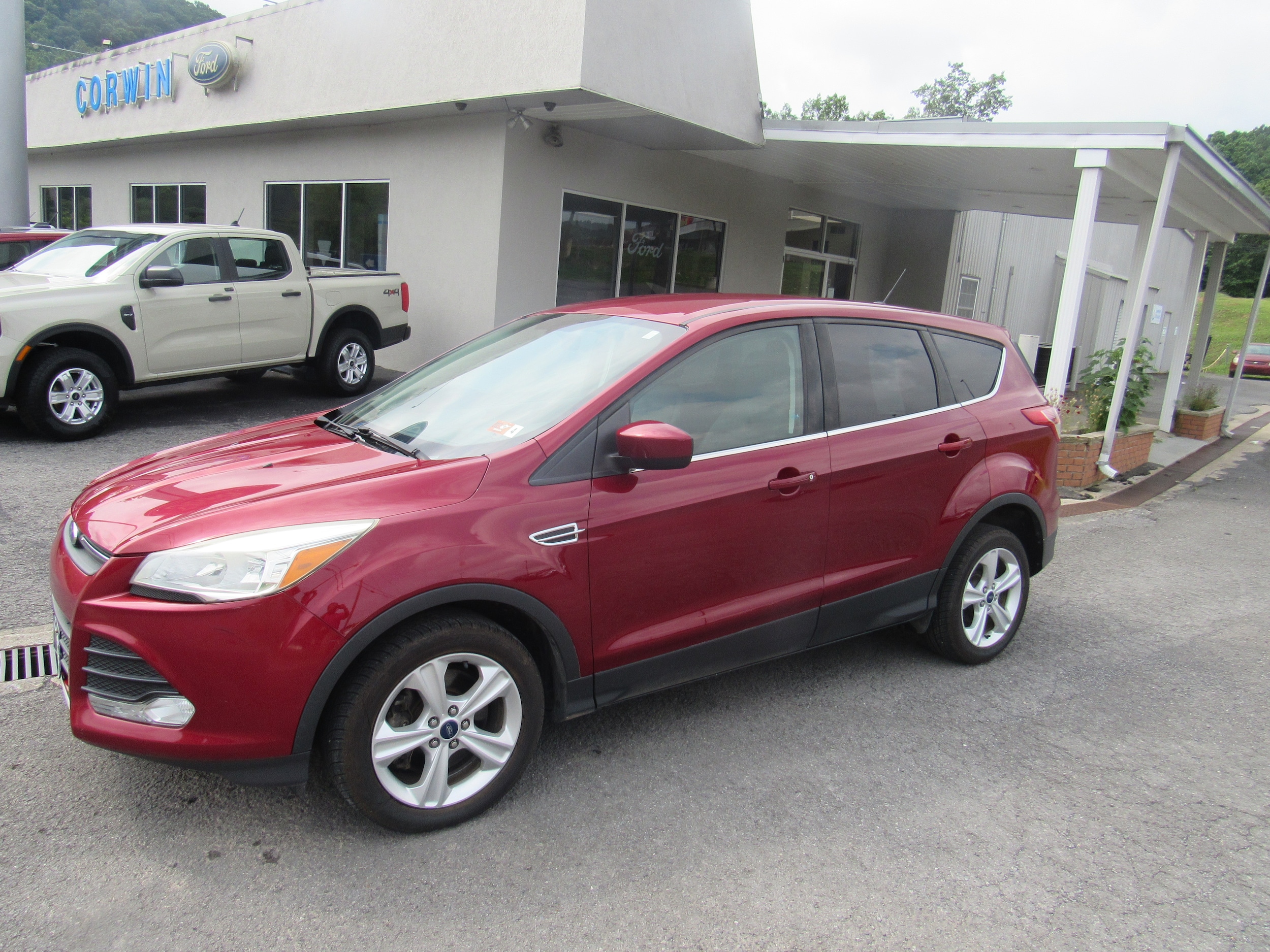 2016 Ford Escape SE