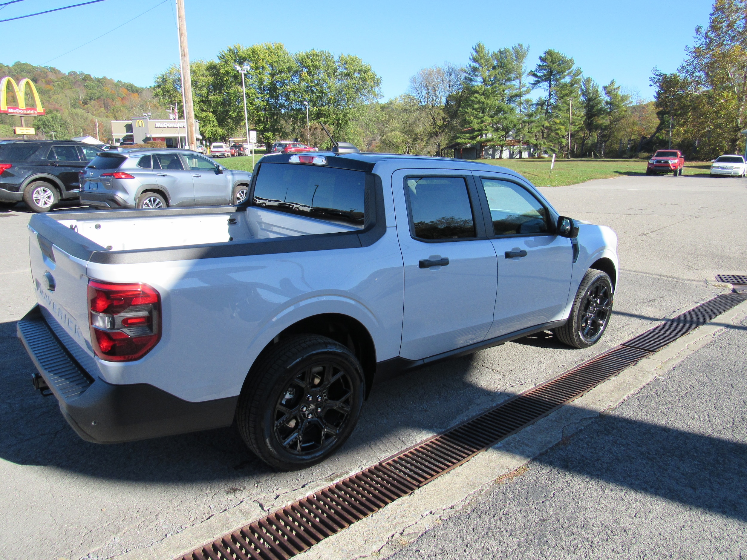 2025 Ford Maverick XLT - Photo 6