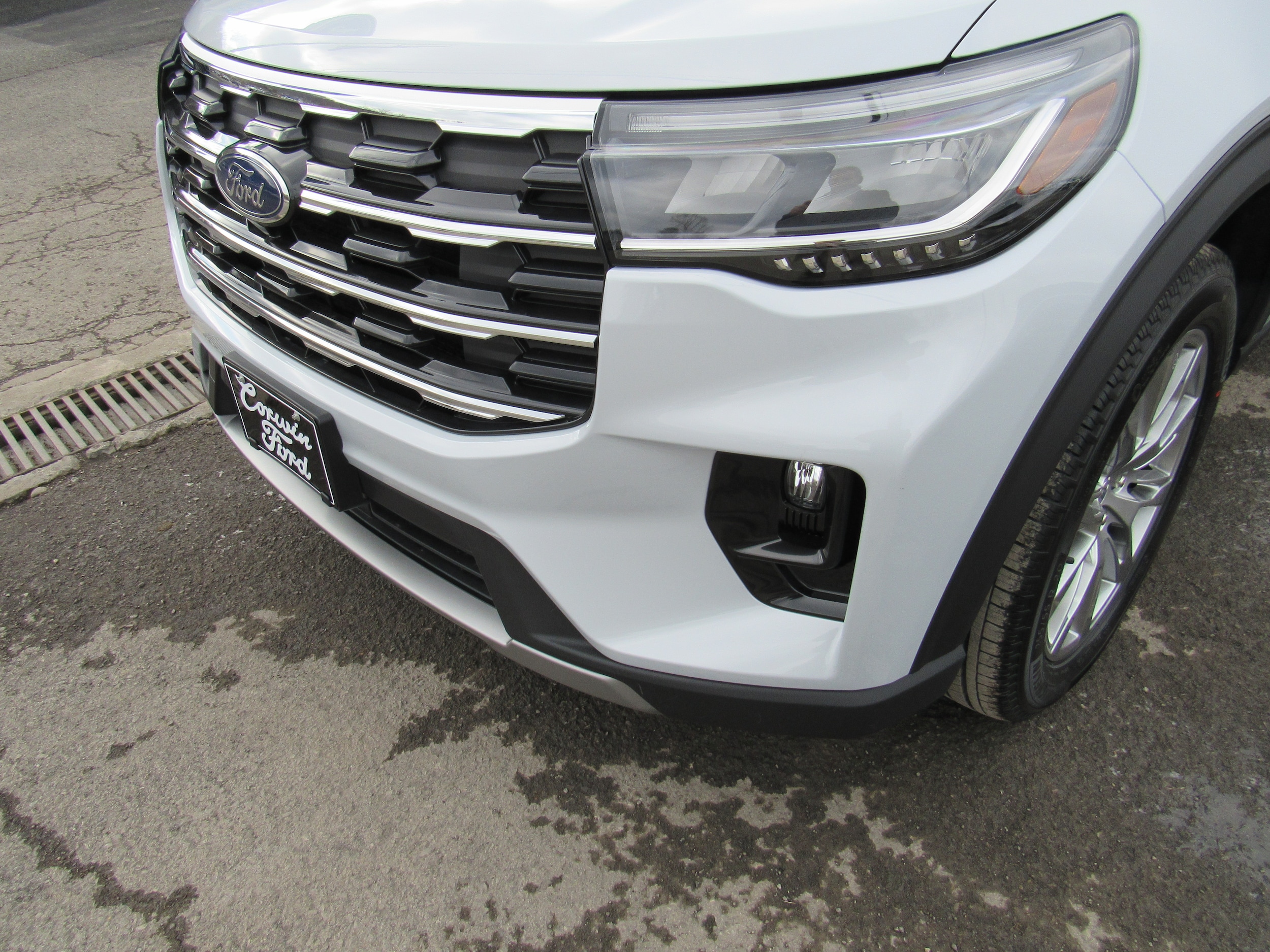 2026 Ford Explorer Active - Photo 15