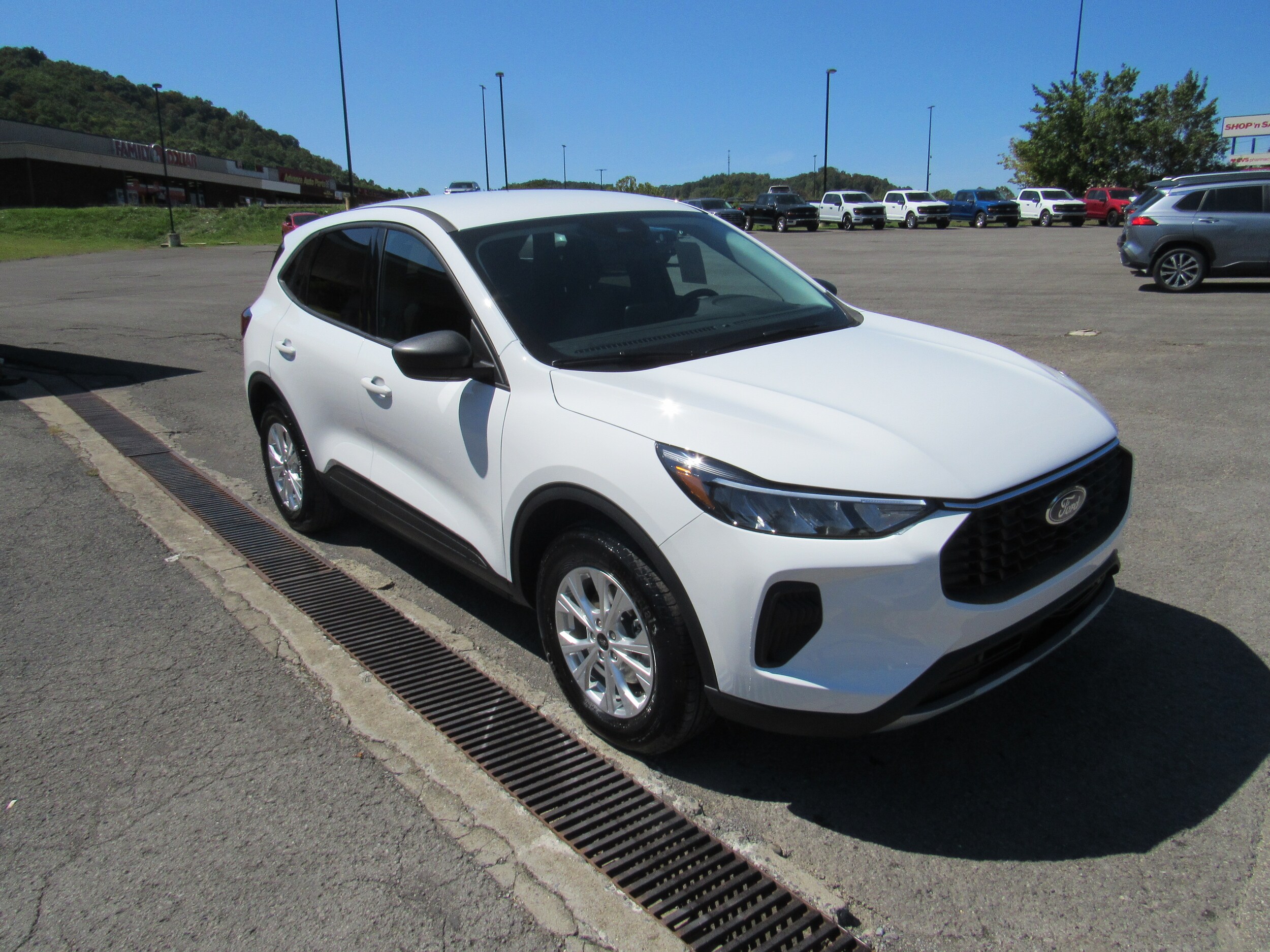 2025 Ford Escape Active photo 3