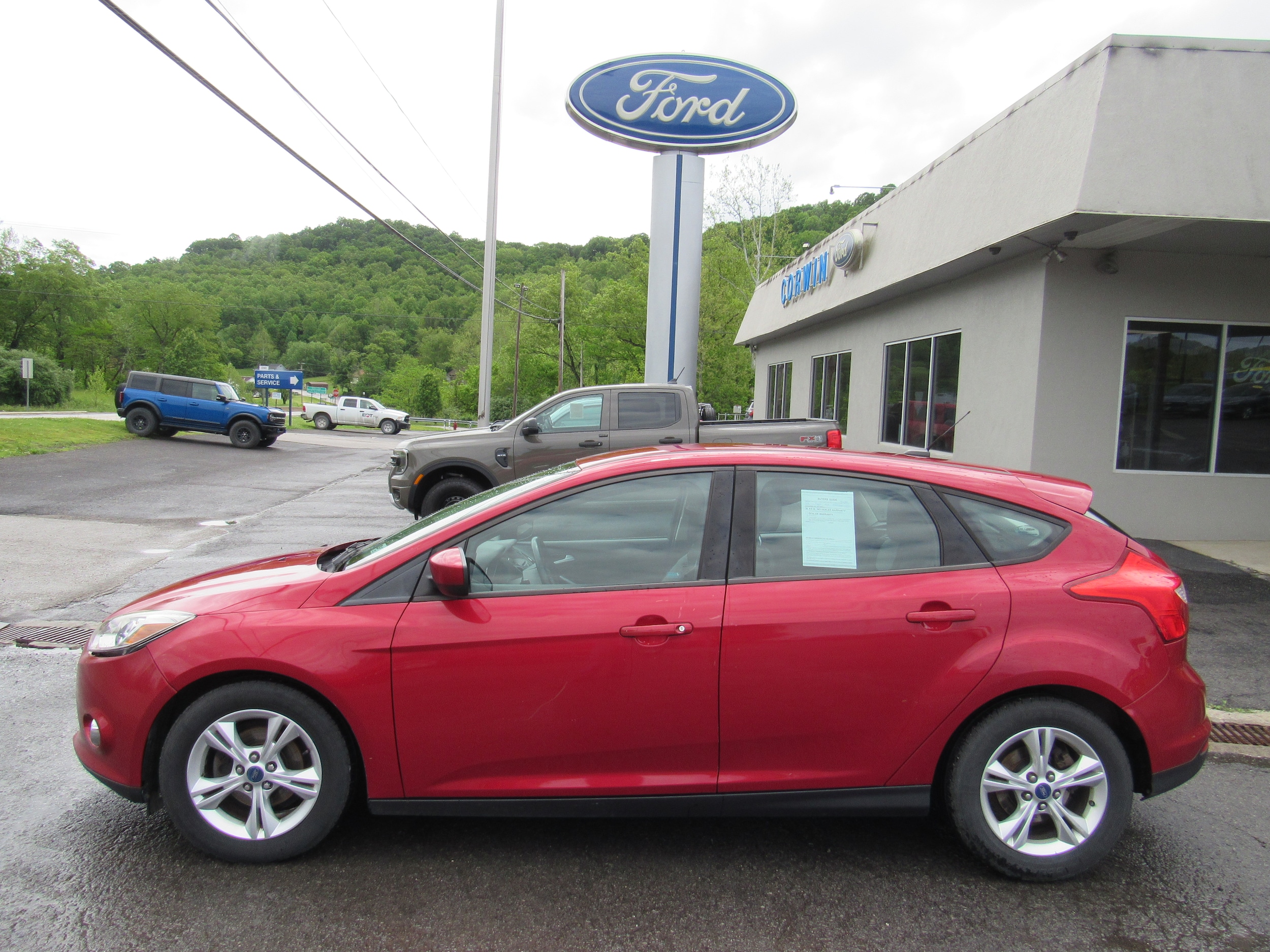 Vehicle Image 2