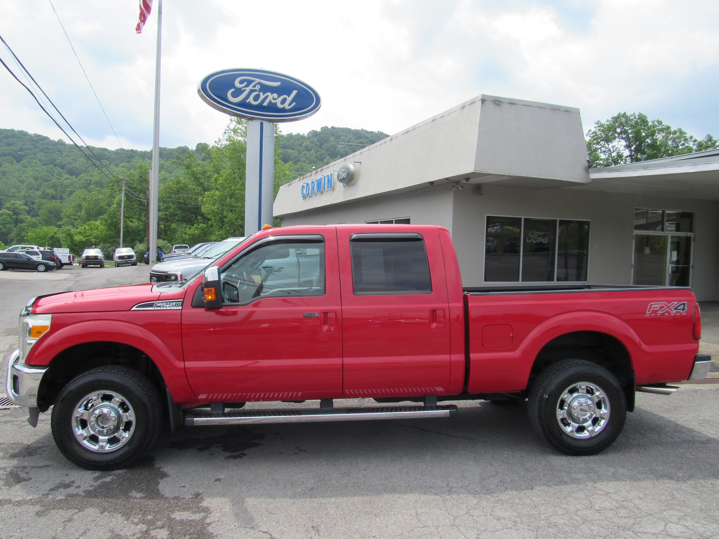 Used 2015 Ford F-250 Super Duty Lariat with VIN 1FT7W2B6XFEC00647 for sale in Mannington, WV