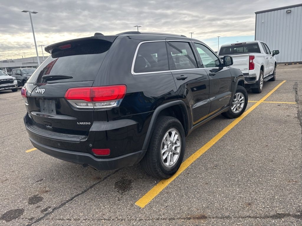 Used 2019 Jeep Grand Cherokee Laredo SUV