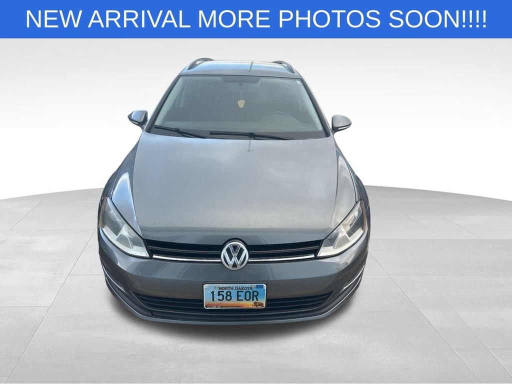 Used 2015 Volkswagen Golf SportWagen TSI S 4-Door Wagon