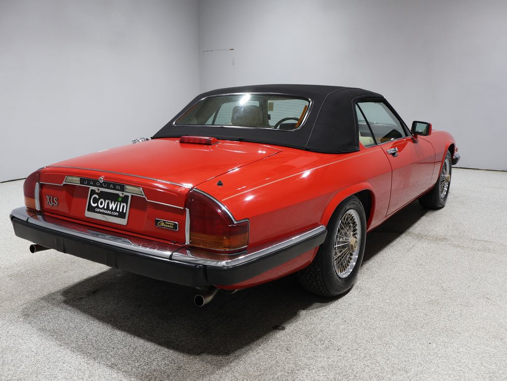 1991 Jaguar XJS photo 2