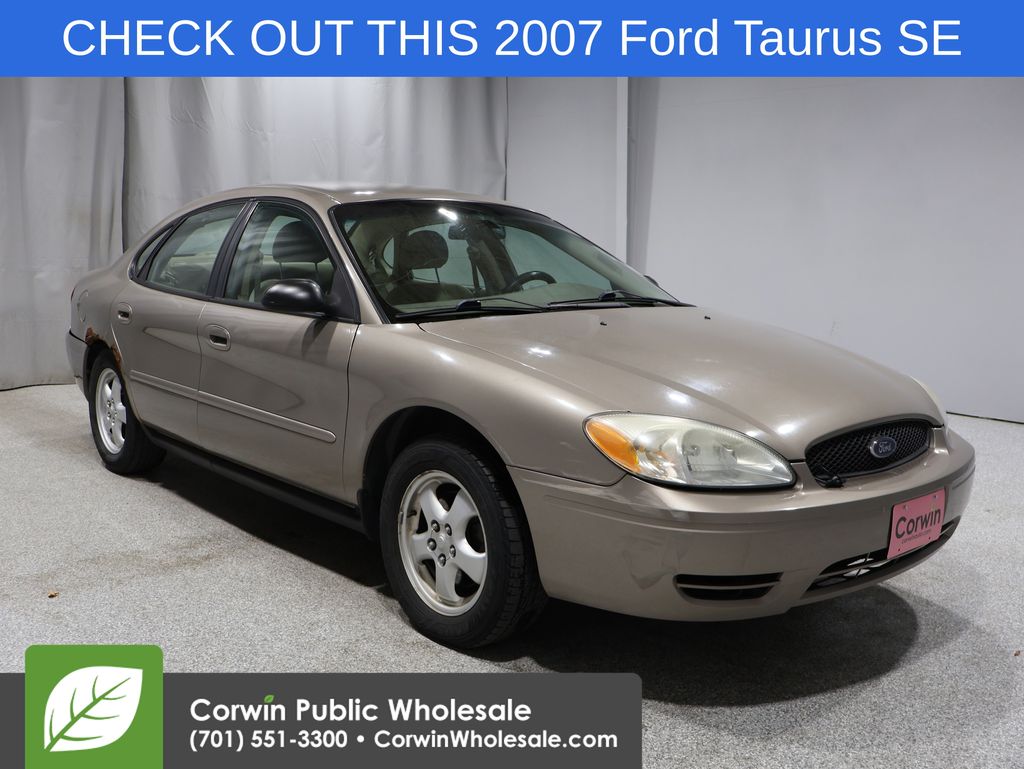 2007 Ford Taurus SE