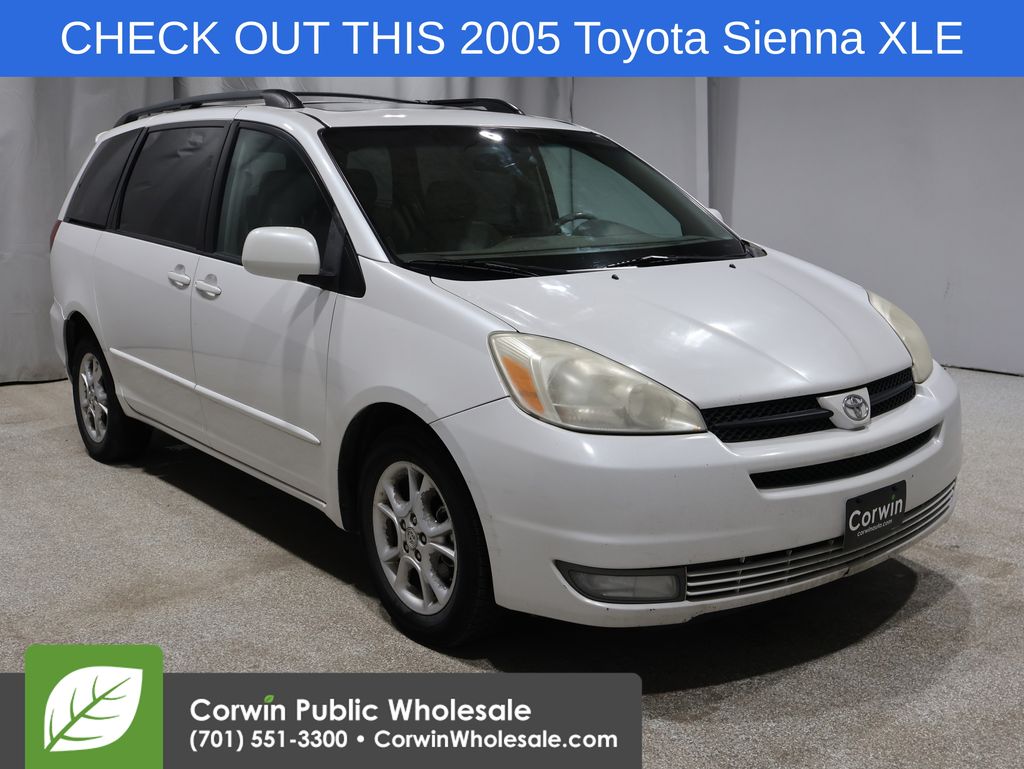 2005 Toyota Sienna XLE