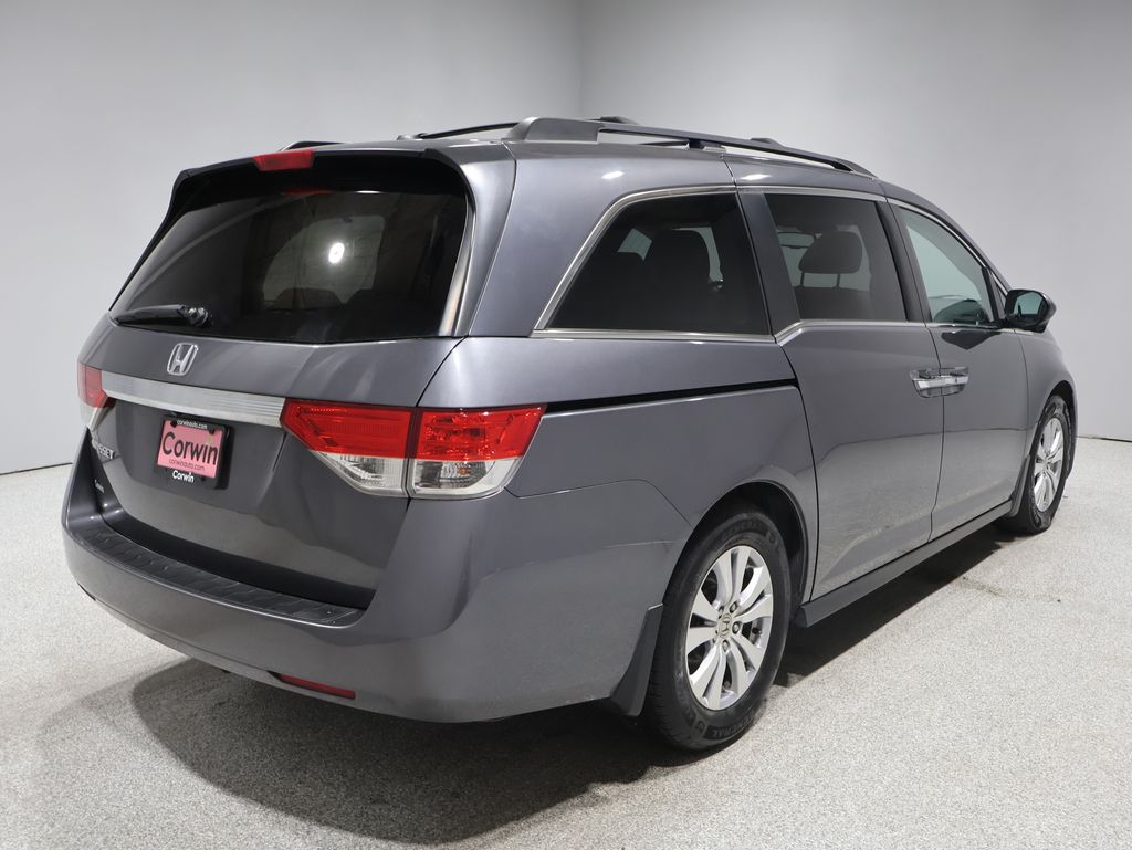 2016 Honda Odyssey EX-L photo 2