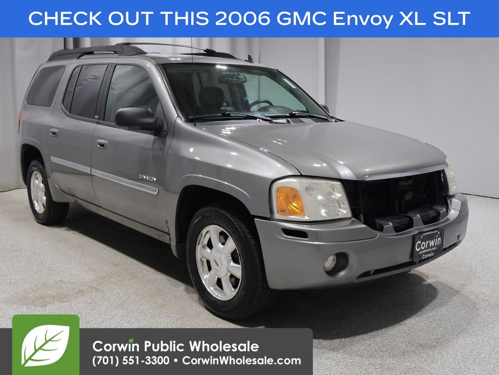 2006 GMC Envoy 4WD SLT's photo