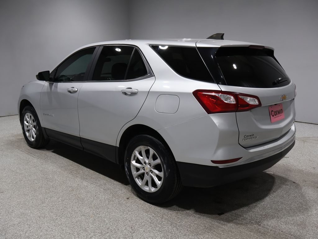 2021 Chevrolet Equinox photo 4