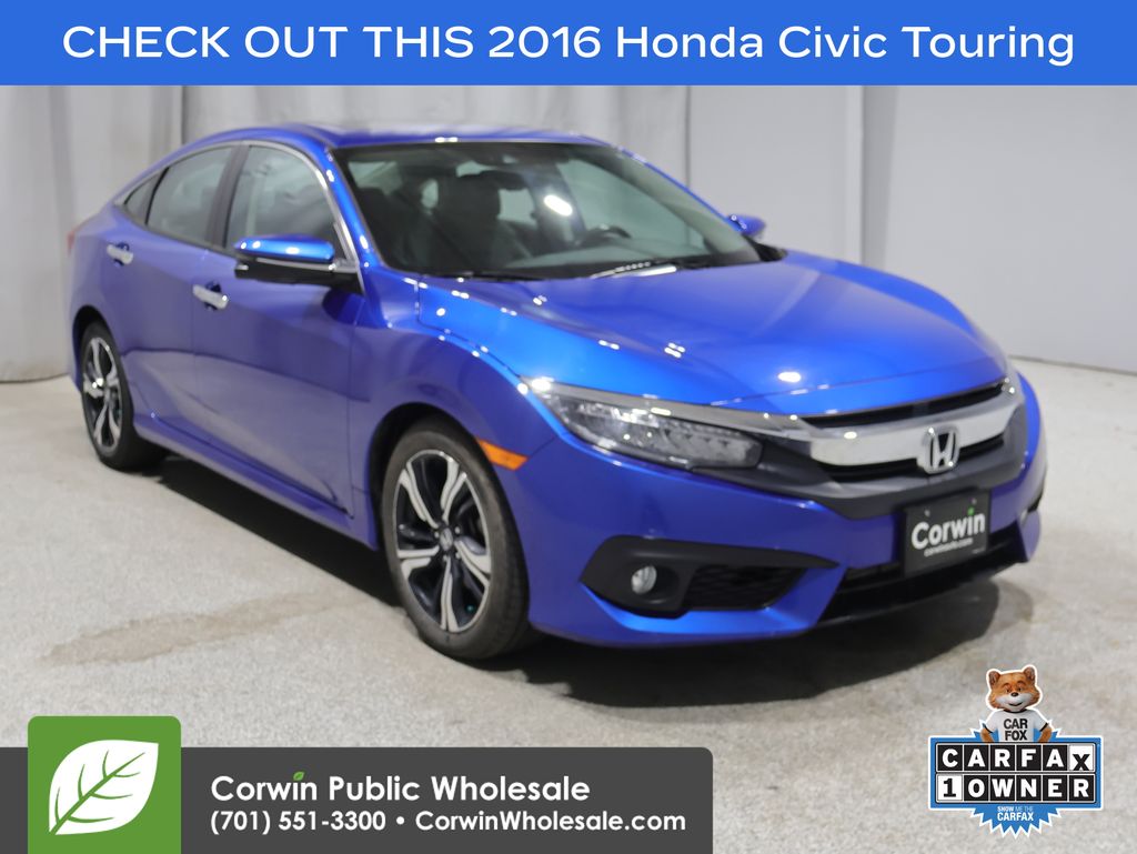 2016 Honda Civic Touring CVT's photo