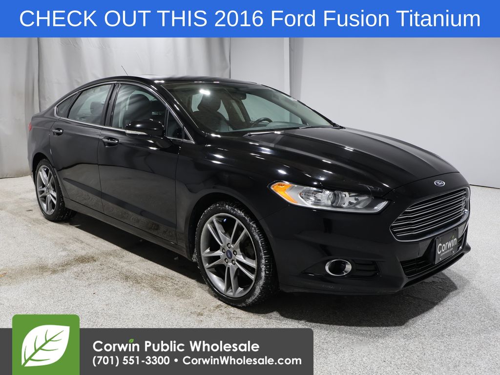 2016 Ford Fusion Titanium's photo