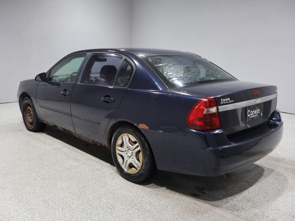 Used 2005 Chevrolet Malibu Base Sedan