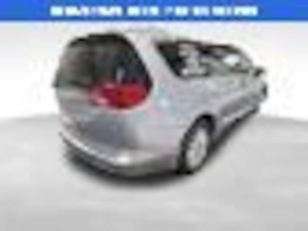 Used 2021 Chrysler Voyager LX Van Passenger Van