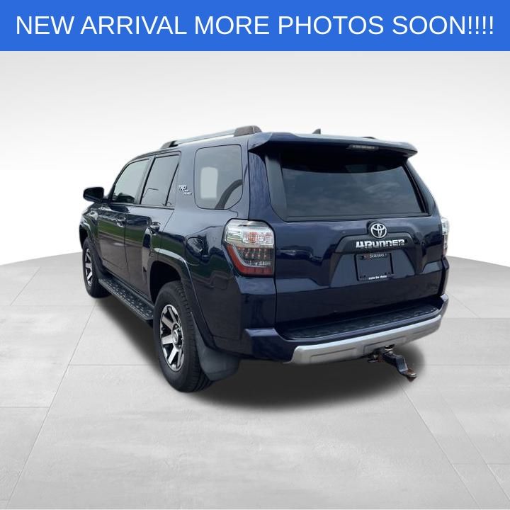 2018 Toyota 4Runner TRD Premium photo 2