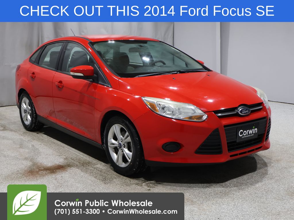 2014 Ford Focus SE's photo