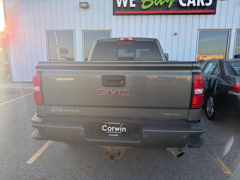 2018 Gmc Sierra Denali photo 3