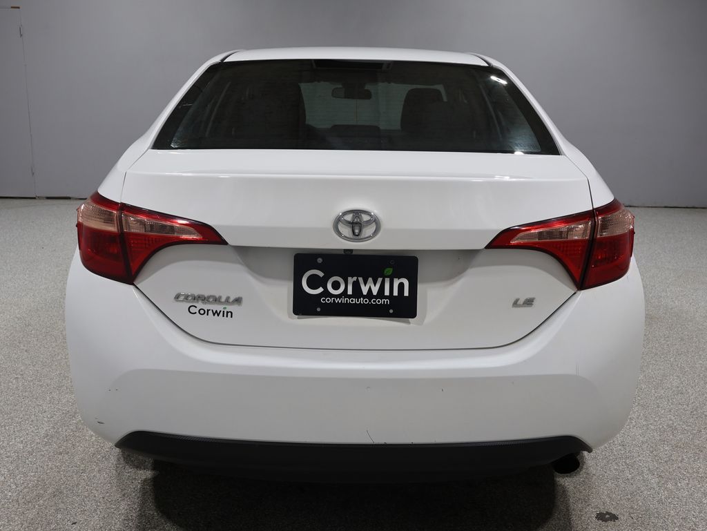 2019 Toyota Corolla L photo 3