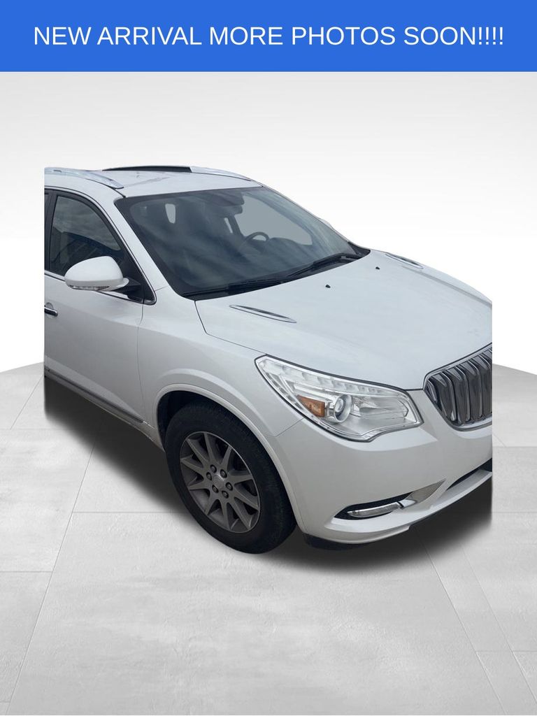 2017 Buick Enclave Leather photo 2