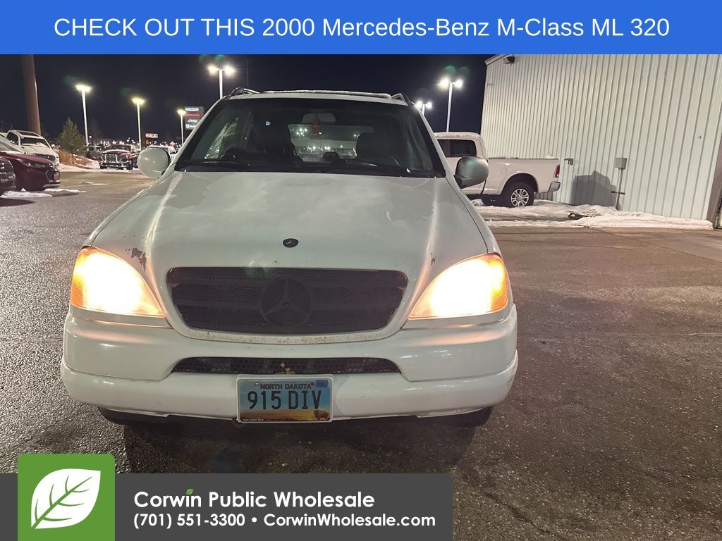 2000 Mercedes-Benz M-Class ML 320