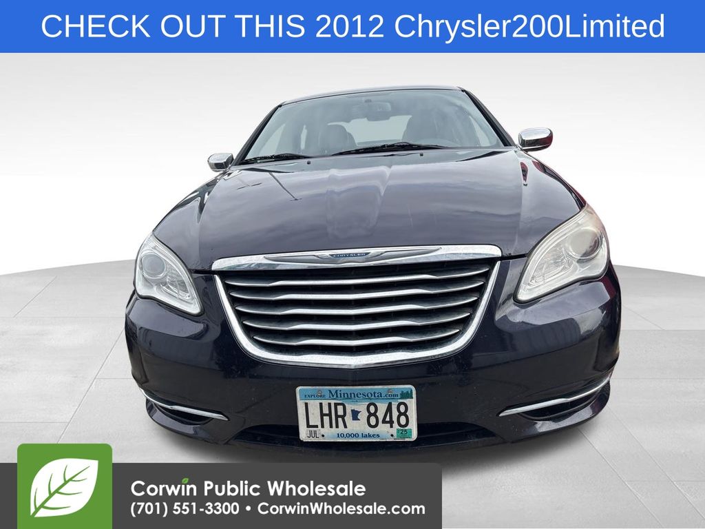 2012 Chrysler 200 Limited