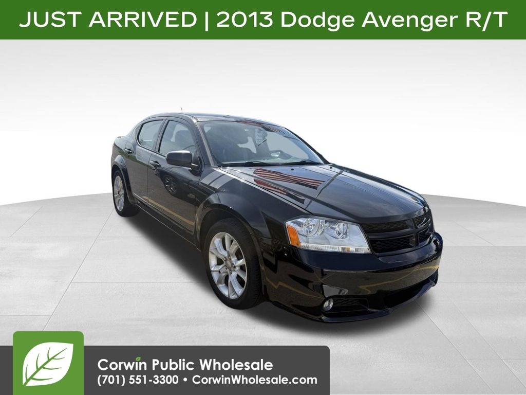 2013 Dodge Avenger R/T's photo