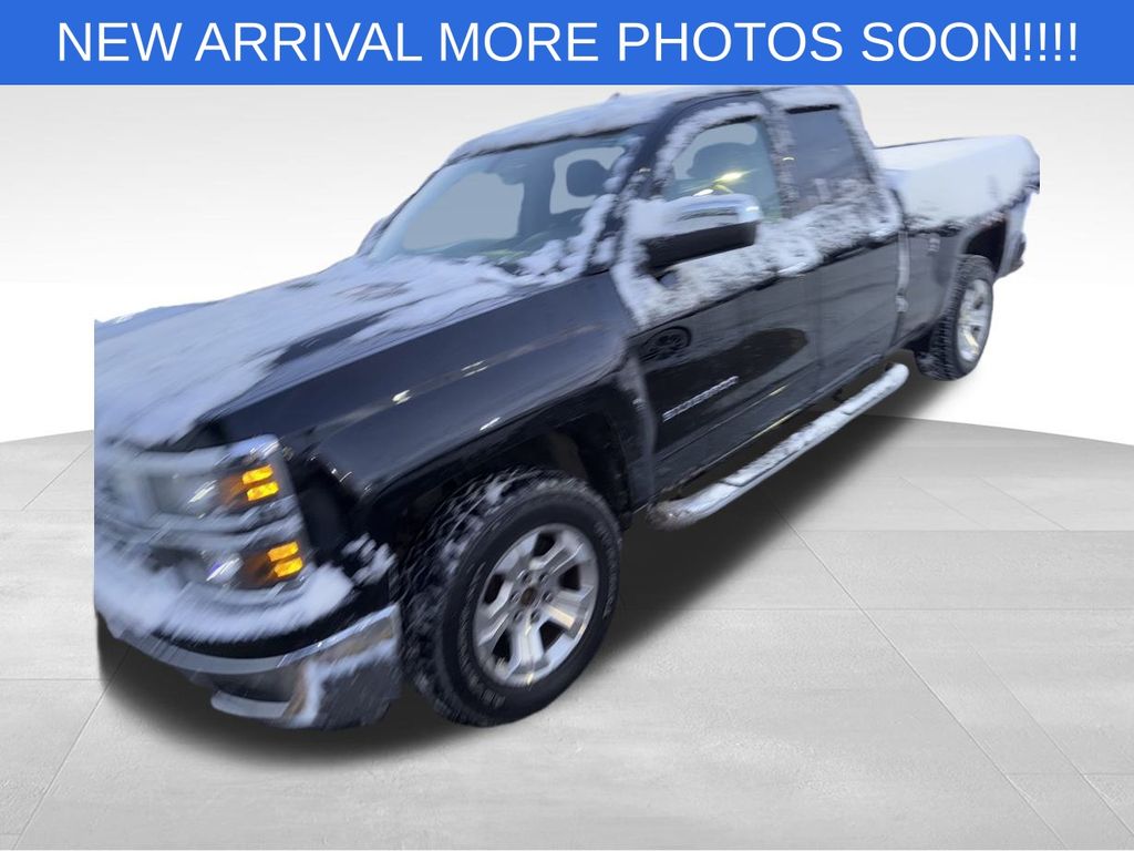 2015 Chevrolet Silverado 1500 LT photo 3