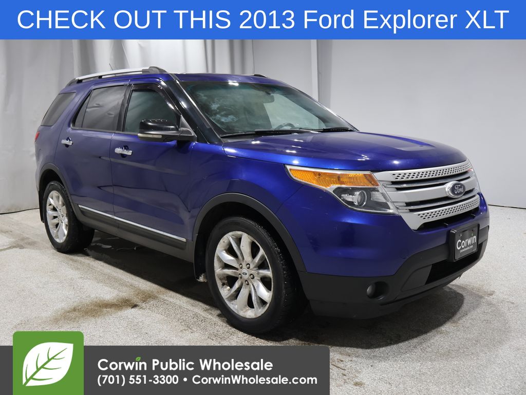 2013 Ford Explorer XLT's photo