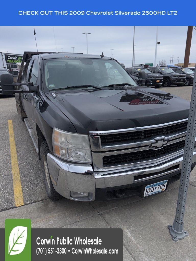2009 Chevrolet Silverado HD LTZ 4WD Crew Cab SWB's photo