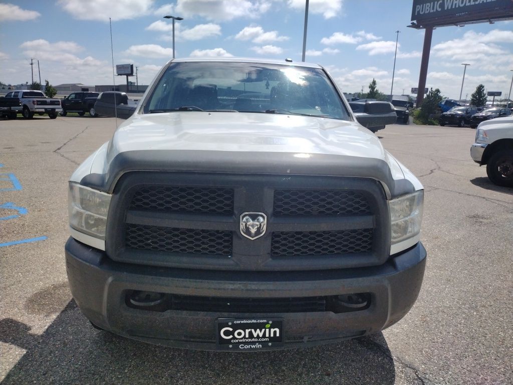 2014 Ram 2500 Tradesman photo 2