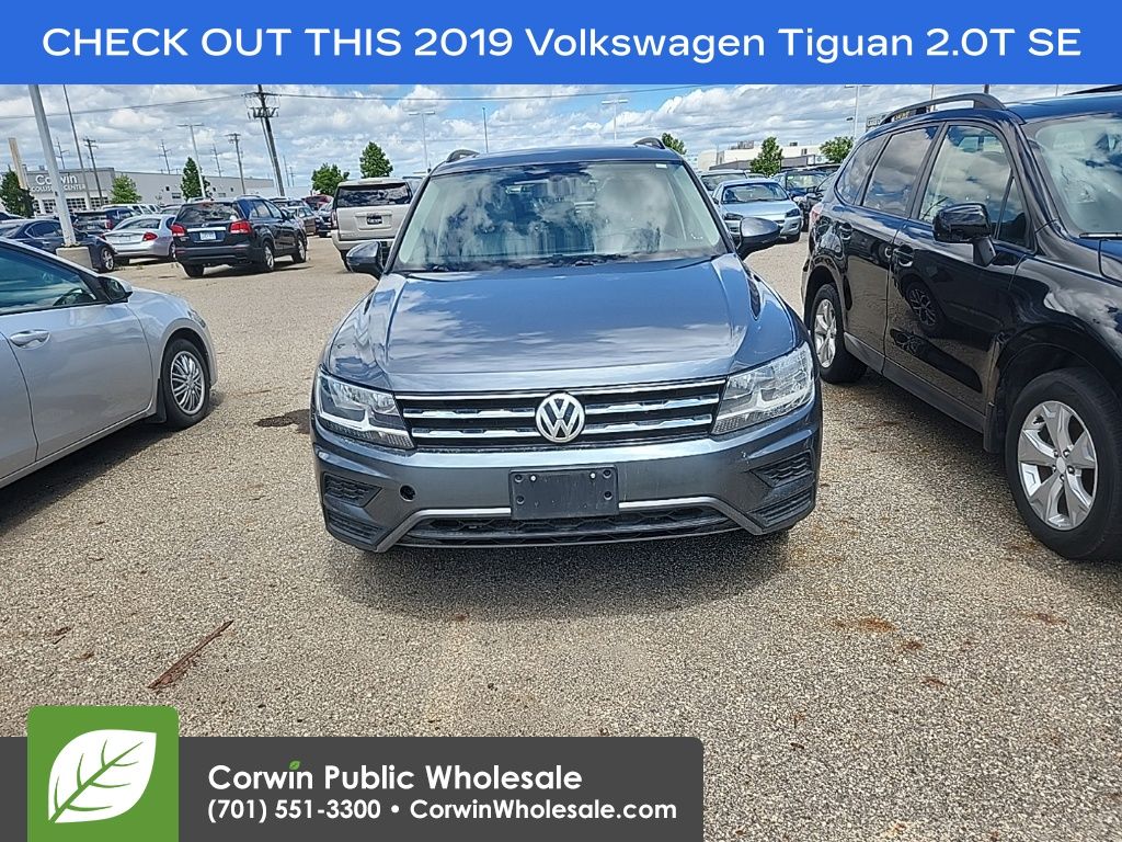 2019 Volkswagen Tiguan 2.0T SE's photo