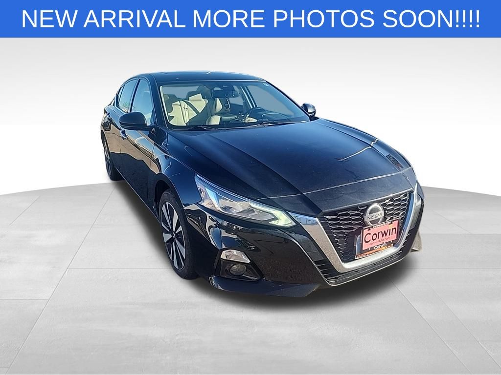 2020 Nissan Altima 2.5 SV photo 2