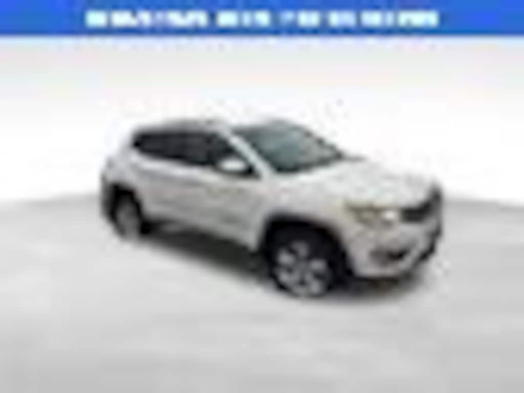 Used 2018 Jeep Compass Latitude 4x4 SUV