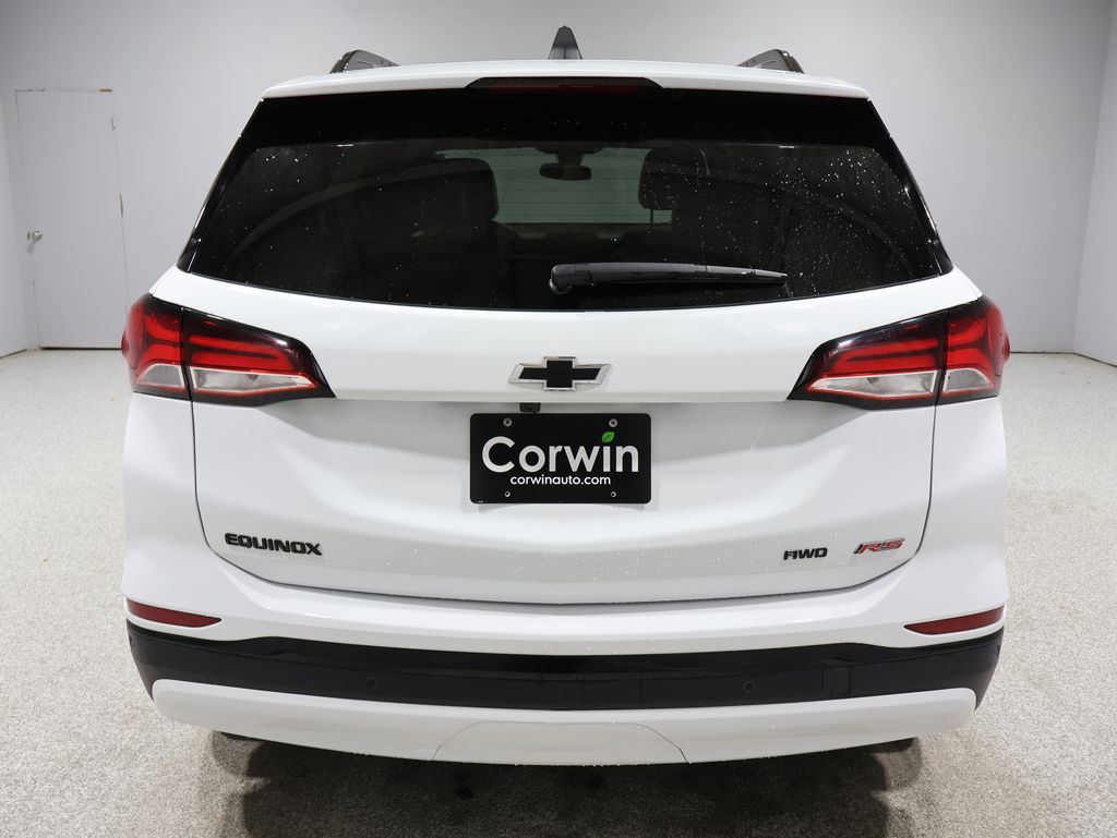 2024 Chevrolet Equinox RS photo 2