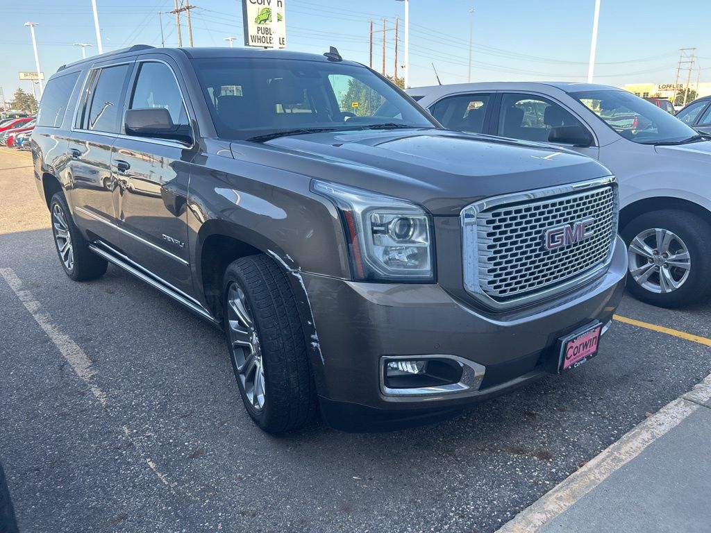 2015 Gmc Yukon XL 1500 Denali photo 3
