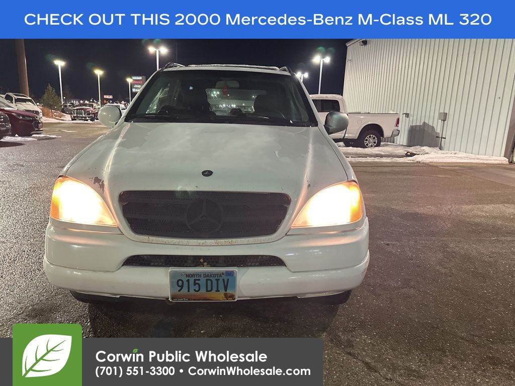 2000 Mercedes-Benz M-Class ML 320