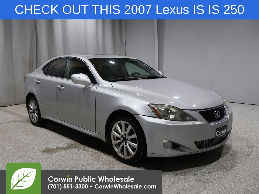 2007 Lexus IS 250's photo