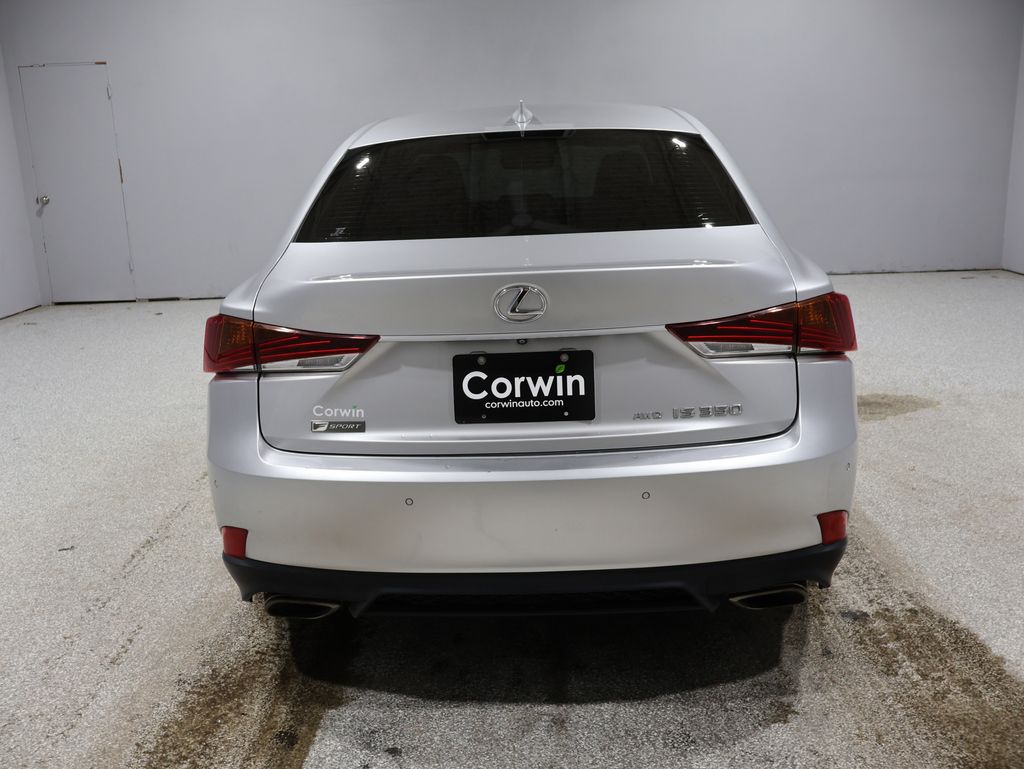 2019 Lexus IS 350 photo 3
