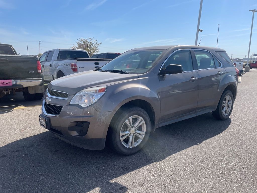 2010 Chevrolet Equinox LS photo 4
