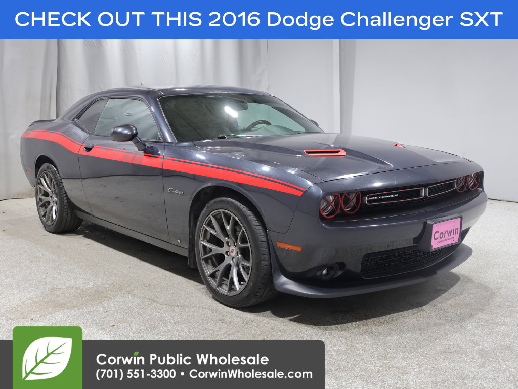 2016 Dodge Challenger SXT
