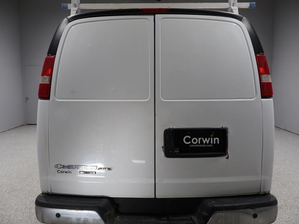 Image of 2016 Chevrolet Express 2500 Work Van Cargo